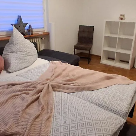 Am Eisstadion דירה